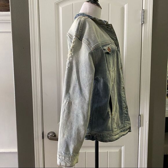 J Brand Distressed Denim Jacket Oversized Wasted - Picture 6 of 15